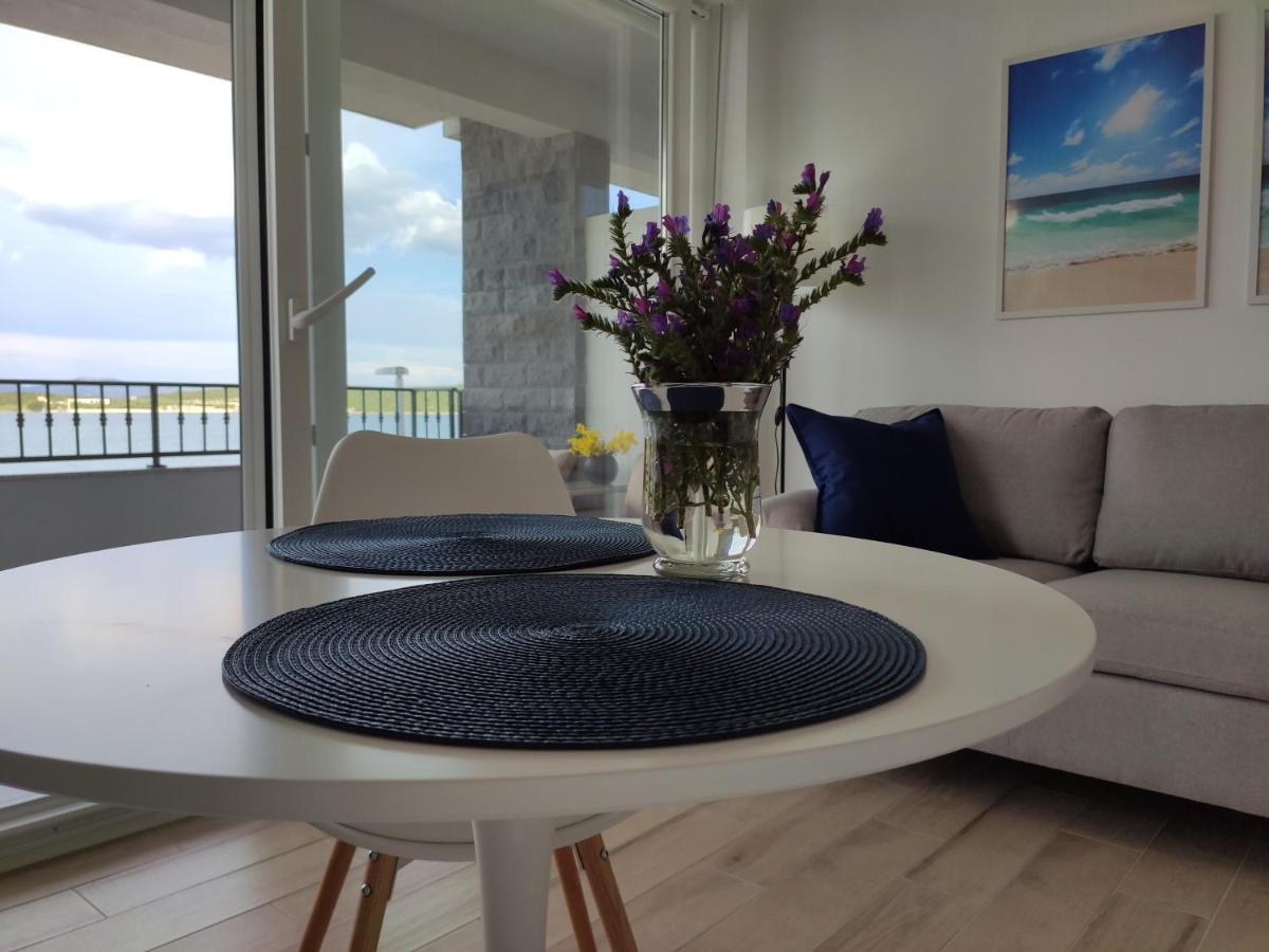 Apartmani Sara 2 Бетина Екстериор снимка